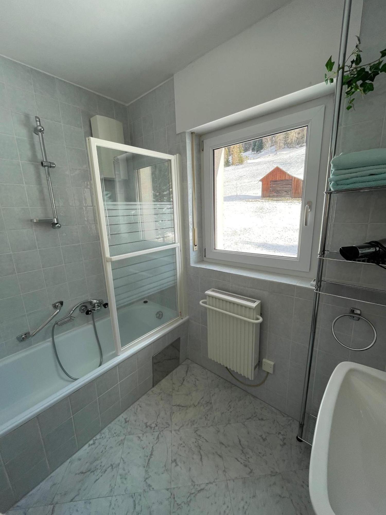 Gemuetliche Wohnung Mit Talblick Batschuns Kültér fotó